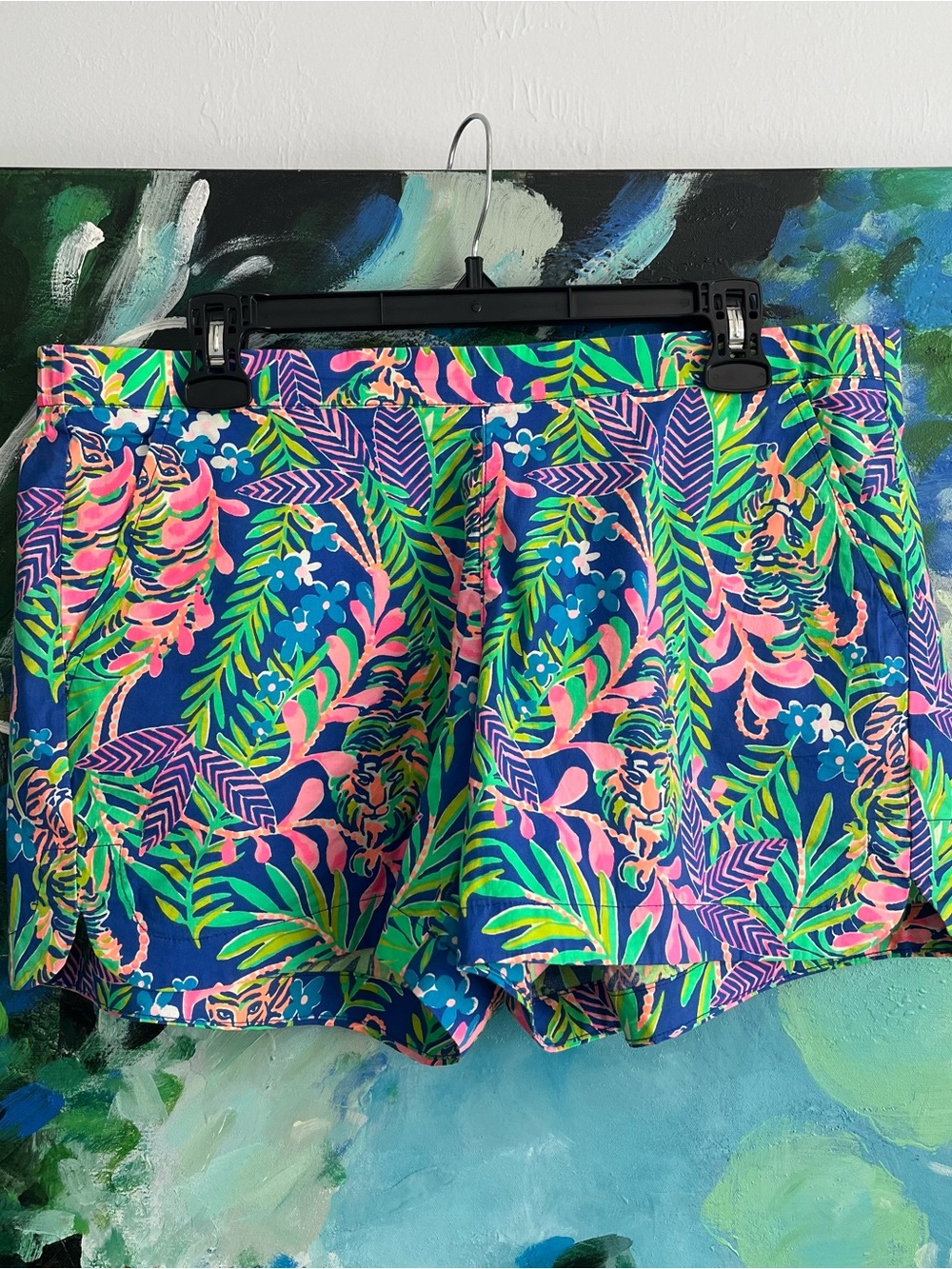 Lilly Pulitzer Tropical-Print Shorts size Large